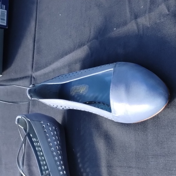 4/20 - Picture 5 of 9